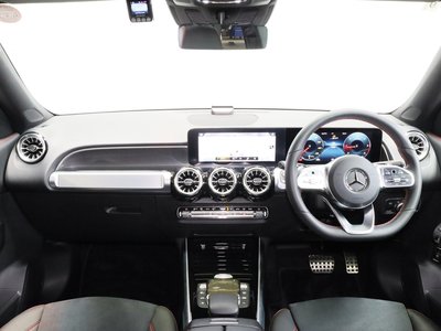 صورة 7 لـ 2022 Mercedes-BENZ GLB