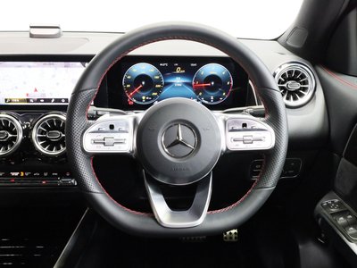 2022 Mercedes-BENZ GLB — миниатюра 34