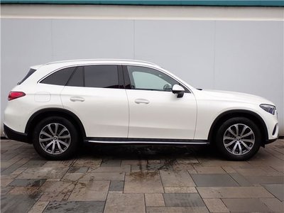 MERCEDES-BENZ GLC - 5