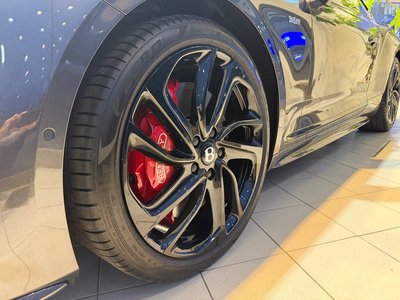 BENTLEY CONTINENTAL GT - 8