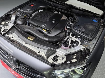 MERCEDES-BENZ E-CLASS - 7