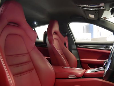 PORSCHE PANAMERA - 7