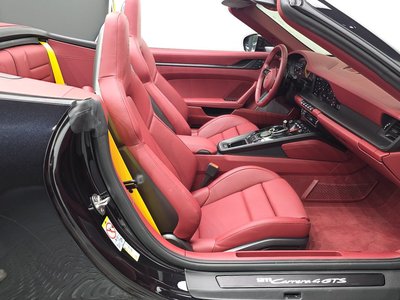 PORSCHE 911 - 10