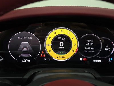 PORSCHE 911 - 8