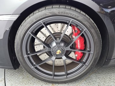 PORSCHE 911 - 6