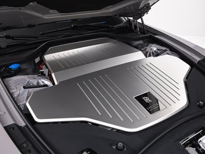 ROLLS-ROYCE SPECTRE - 9