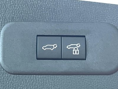 TOYOTA CROWN ESTATE - 8