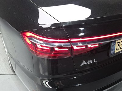 AUDI A8 - 10