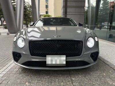 BENTLEY CONTINENTAL - 8