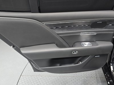 2022 Genesis G90 (RS4) — миниатюра 15