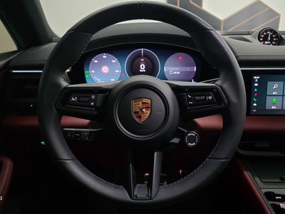 صورة 7 لـ 2025 Porsche MACAN