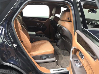 2017 Bentley BENTAYGA thumbnail 12