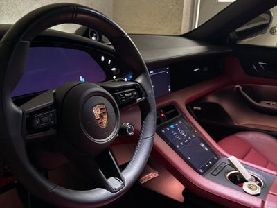 2025 Porsche TAYCAN 照片 5
