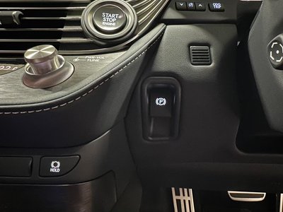 صورة مصغرة 30 لـ 2018 Lexus LS
