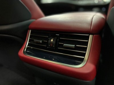 صورة مصغرة 54 لـ 2018 Lexus LS