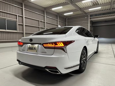 2018 Lexus LS — фото 7
