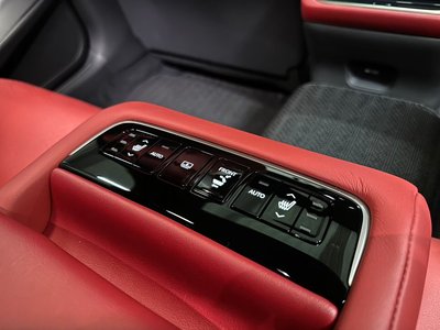 صورة مصغرة 57 لـ 2018 Lexus LS