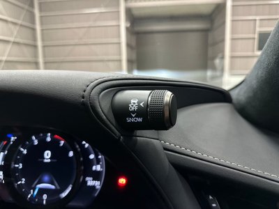 صورة مصغرة 25 لـ 2018 Lexus LS