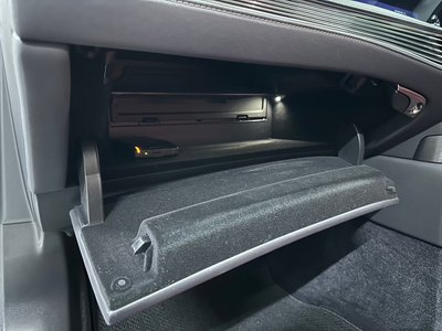 صورة مصغرة 47 لـ 2018 Lexus LS