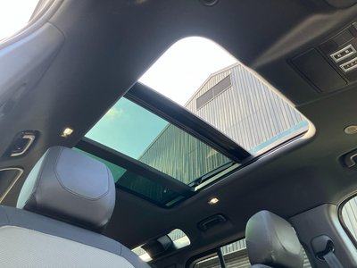 LAND ROVER DEFENDER - 3