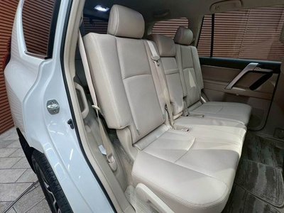 TOYOTA LAND CRUISER PRADO - 9