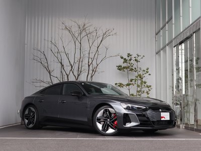 AUDI RS E-TRON GT - 1