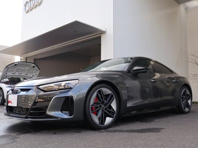 AUDI RS E-TRON GT - 5