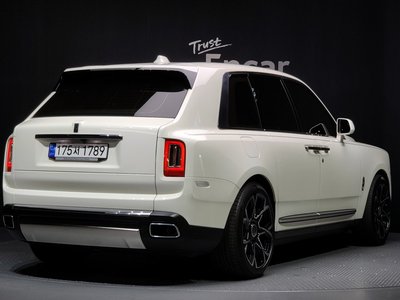 ROLLS-ROYCE CULLINAN - 3