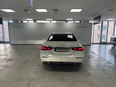 MERCEDES-BENZ E-CLASS - 3