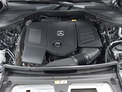 MERCEDES-BENZ GLC - 7