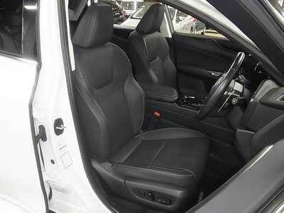 2022 Lexus NX — миниатюра 16