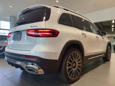 MERCEDES-BENZ GLB - 4