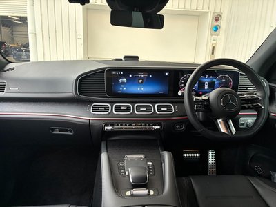 2025 Mercedes-BENZ GLE 照片 2