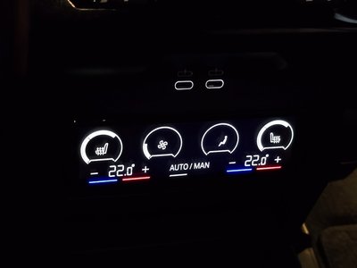 2025 BMW 5 SERIES — миниатюра 29