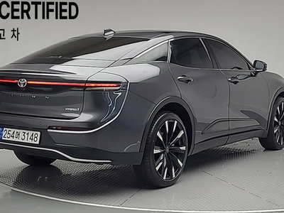 TOYOTA CROWN CROSSOVER - 5