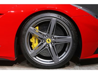 FERRARI F12 - 9