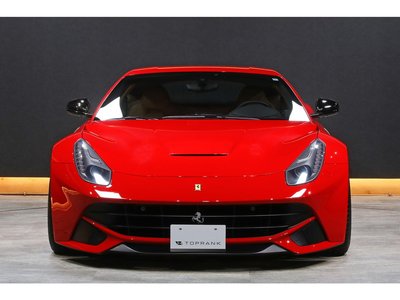 FERRARI F12 - 7