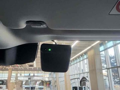 LAND ROVER DEFENDER - 9