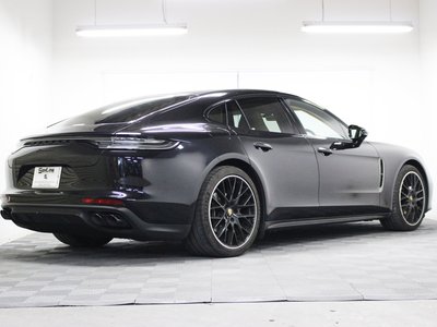2023 Porsche PANAMERA photo 7
