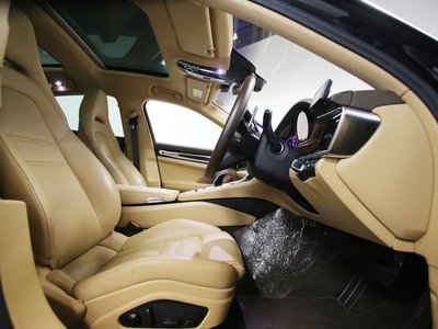 2023 Porsche PANAMERA — миниатюра 13