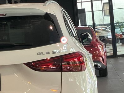صورة 5 لـ 2025 Mercedes-BENZ GLA AMG