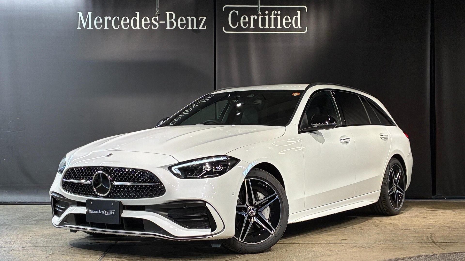 MERCEDES-BENZ C-CLASS - View 1