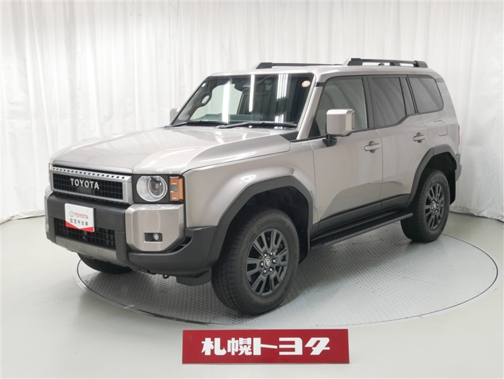 TOYOTA LAND CRUISER 250 - View 1