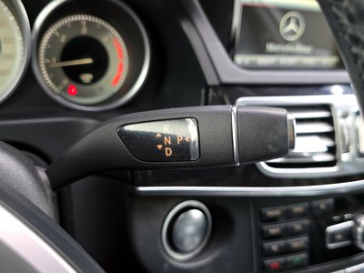 MERCEDES-BENZ E-CLASS - 9