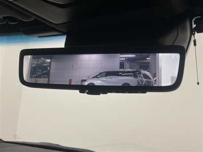 TOYOTA LAND CRUISER 250 - 7