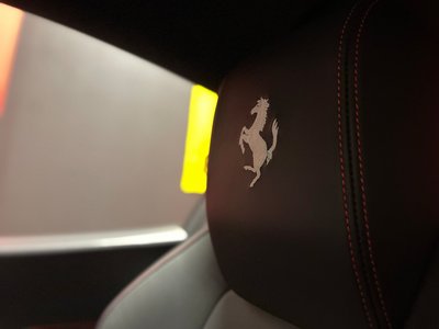 صورة مصغرة 27 لـ 2012 FERRARI 458 SPIDER