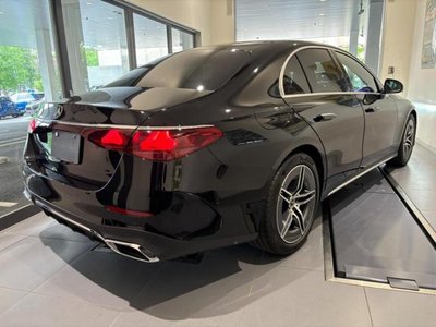 MERCEDES-BENZ E-CLASS - 3