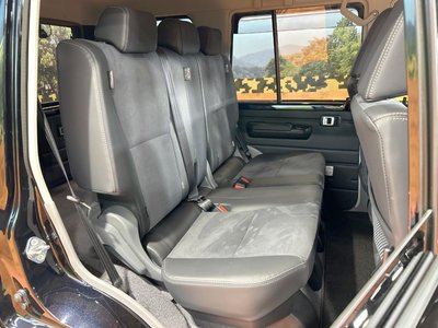 TOYOTA LAND CRUISER 70 - 10