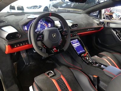 2023 Lamborghini HURACAN photo 10