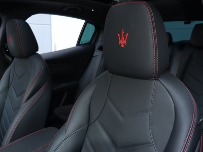 صورة مصغرة 31 لـ 2023 Maserati GRECALE